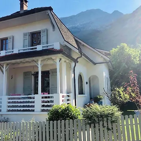 Villa Maison De Charme Avec Piscine Pres Du Lac *